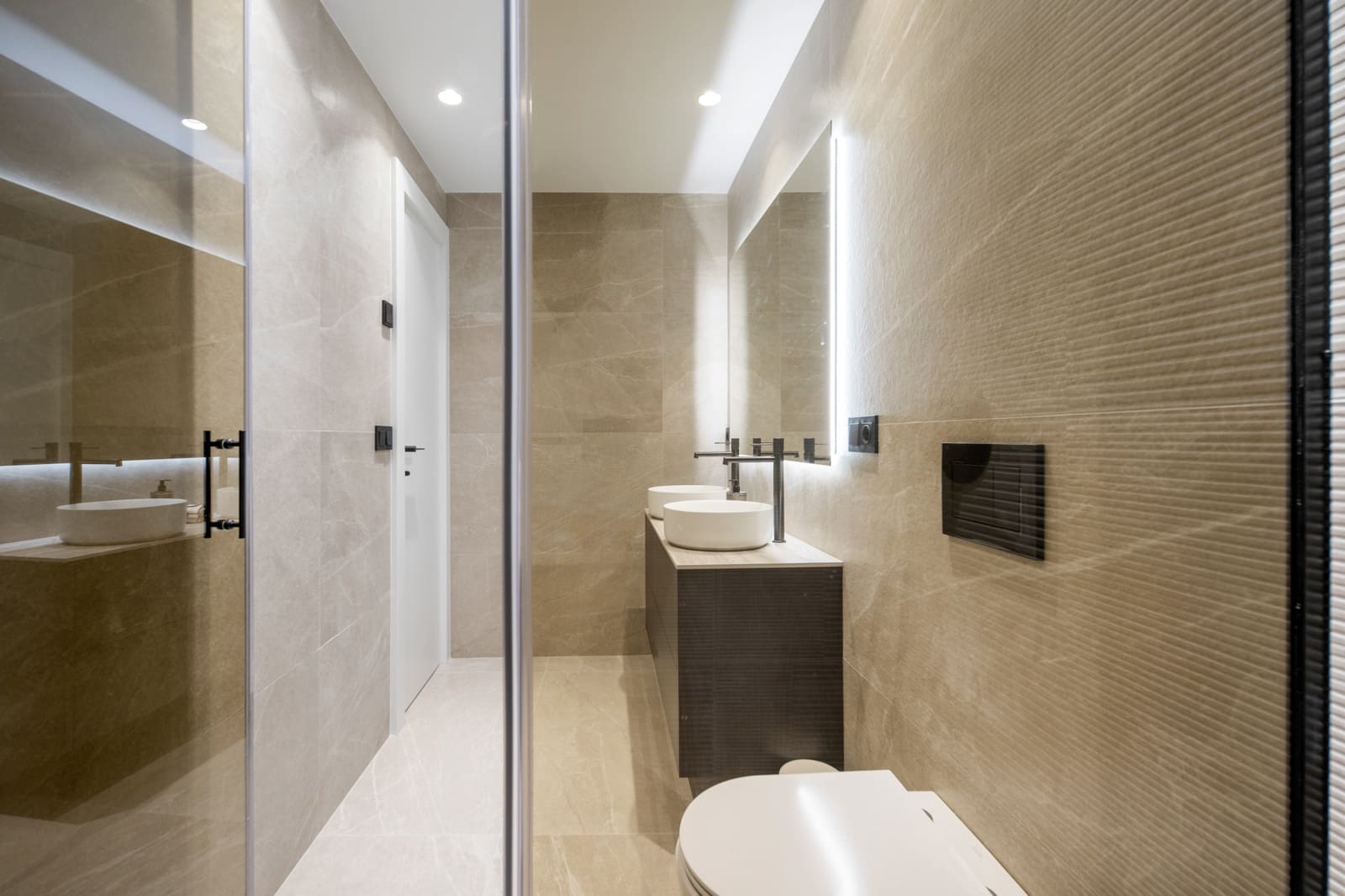 3 soveværelse Penthouse til salg i Nueva Andalucia med swimmingpool garage - € 1.695.000 (Ref: 9990302)