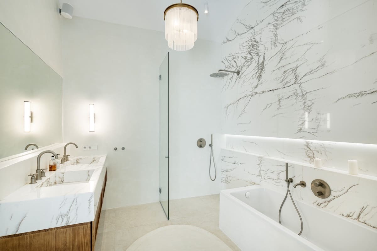 5 soveværelse Penthouse til salg i Golden Mile med swimmingpool garage - € 2.695.000 (Ref: 9990303)