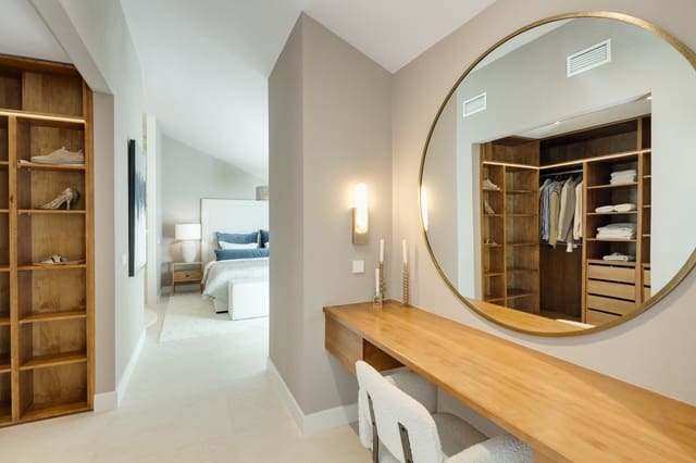 5 soveværelse Penthouse til salg i La Carolina - Guadalpín, Marbella med swimmingpool garage - € 2.695.000 (Ref: 9990303)