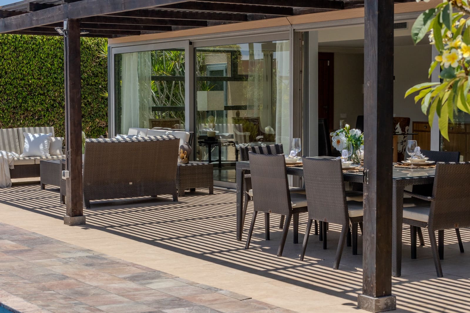 3 slaapkamer Villa te koop in San Bartolome de Tirajana met zwembad garage - € 1.395.000 (Ref: 9946563)