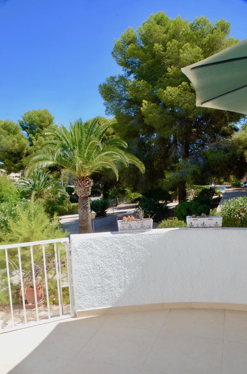 3 sypialnia Dom blizniak na sprzedaż w Benissa z basenem garażem - 365 000 € (Ref: 9307091)