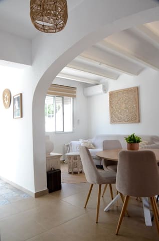 3 slaapkamer Halfvrijstaande villa te koop in Benissa met zwembad garage - € 365.000 (Ref: 9307091)