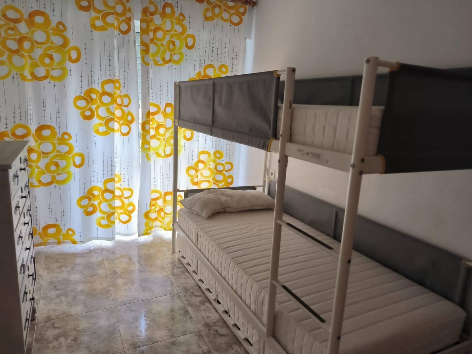 4 bedroom Flat for sale in Aguilas - € 300,000 (Ref: 9713287)