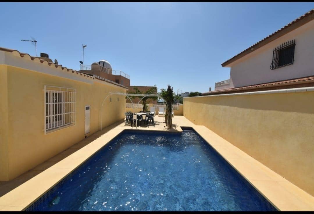 Chalet de 5 habitaciones en Aguilas en venta con piscina garaje - 390.000 € (Ref: 9713290)