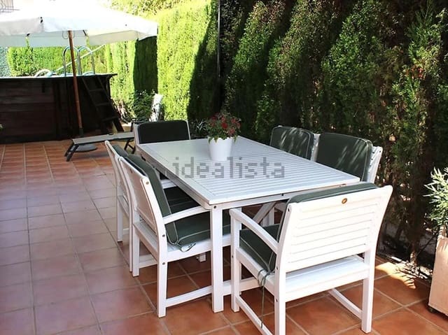 7 bedroom Villa for sale in Calabardina, Aguilas with pool garage - € 440,000 (Ref: 9713296)