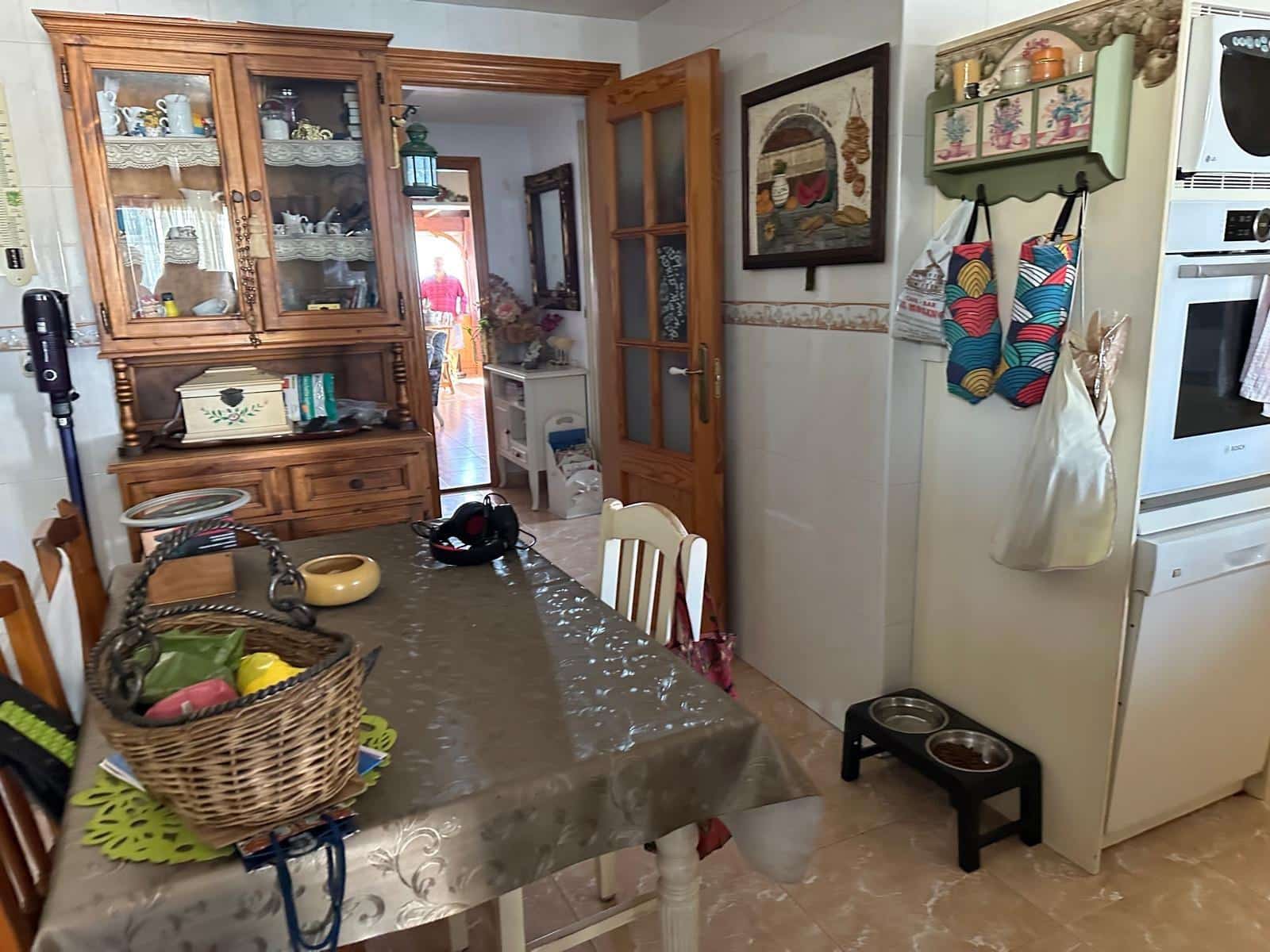 7 bedroom Villa for sale in Aguilas with garage - € 560,000 (Ref: 9713298)