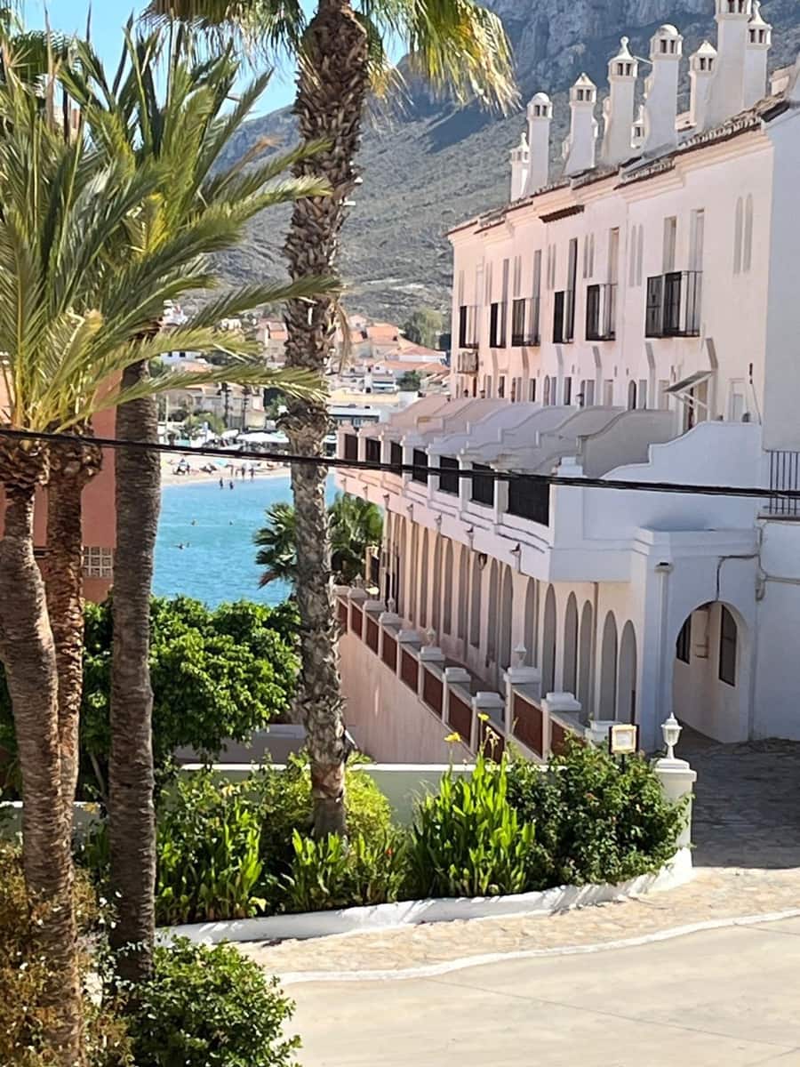 4 bedroom Apartment for sale in Calabardina with garage - € 293,000 (Ref: 9713305)