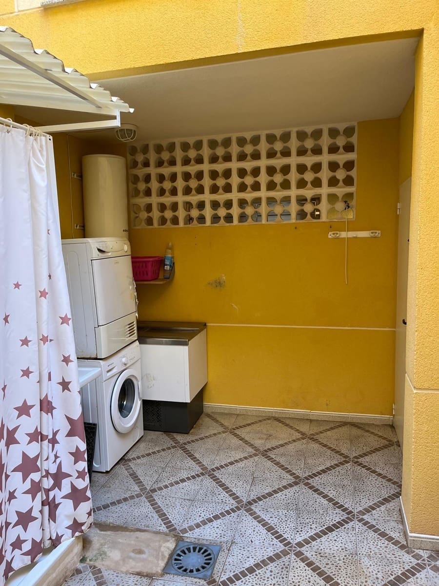 4 bedroom Apartment for sale in Calabardina with garage - € 293,000 (Ref: 9713305)