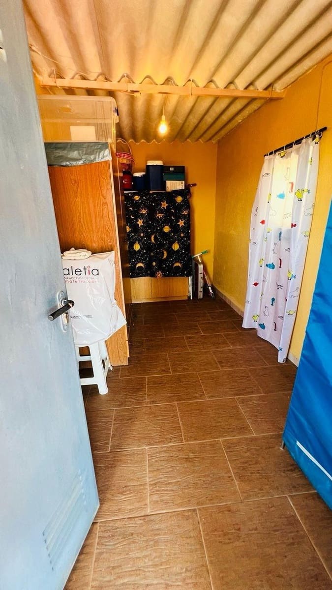 Casa de 4 habitaciones en Aguilas en venta - 125.000 € (Ref: 9713319)
