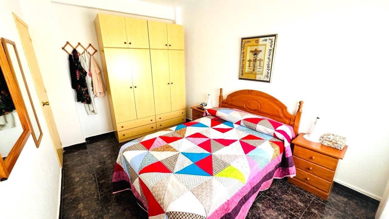 Casa de 4 habitaciones en Aguilas en venta - 125.000 € (Ref: 9713319)