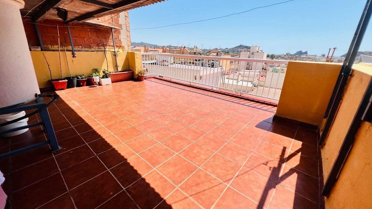Casa de 4 habitaciones en Aguilas en venta - 125.000 € (Ref: 9713319)
