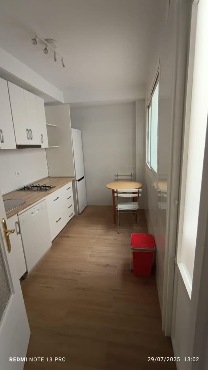 4 bedroom Flat for rent in Aguilas - € 700 (Ref: 9713327)