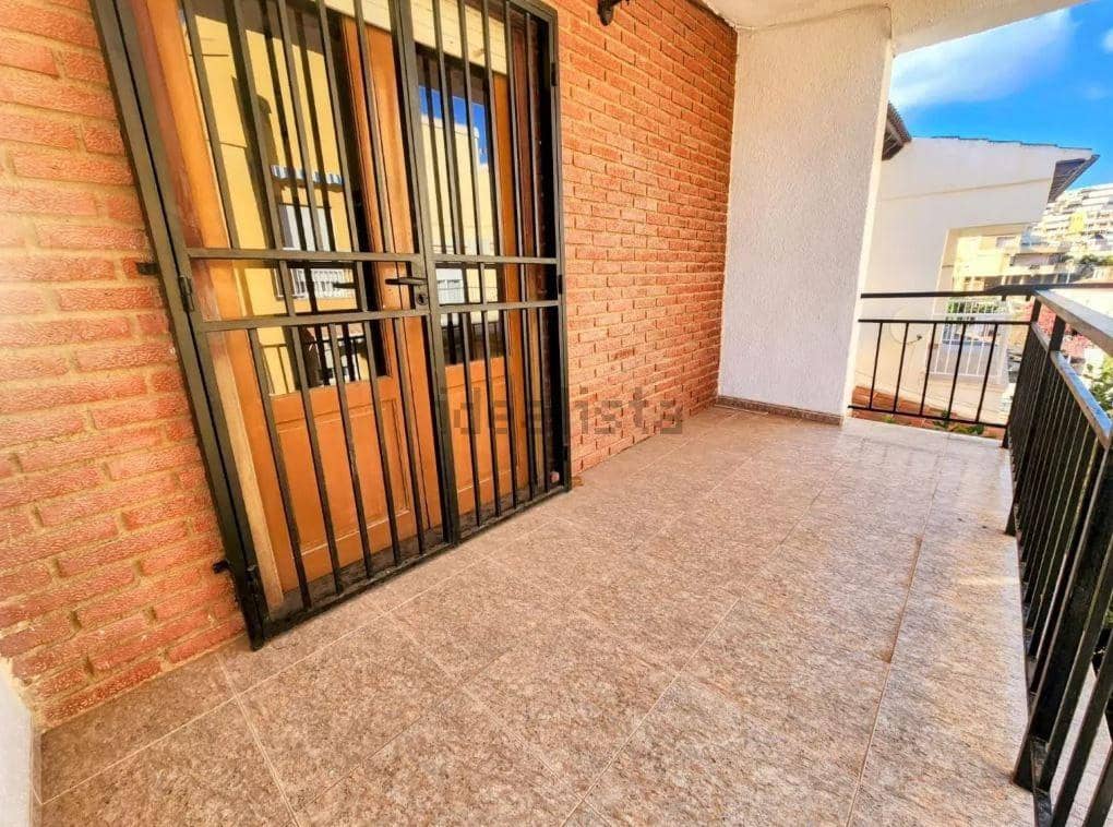 4 bedroom Villa for sale in Aguilas with garage - € 360,000 (Ref: 9713328)