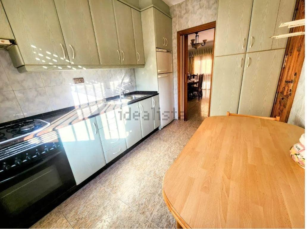 4 bedroom Villa for sale in Aguilas with garage - € 360,000 (Ref: 9713328)