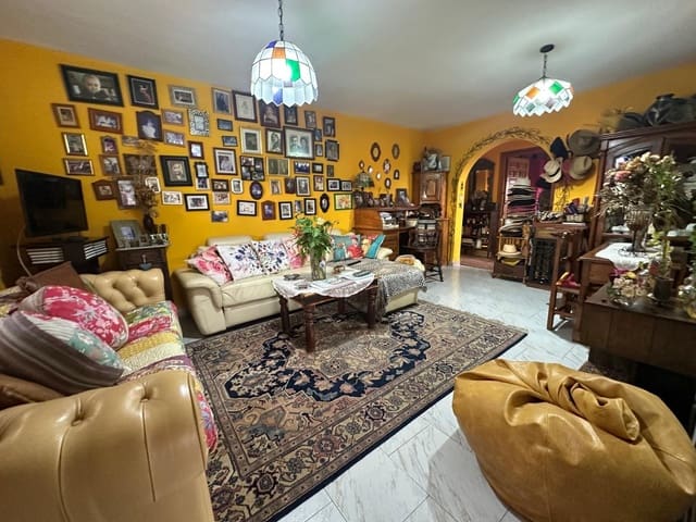 3 slaapkamer Villa te koop in Aguilas met garage - € 340.000 (Ref: 9713331)