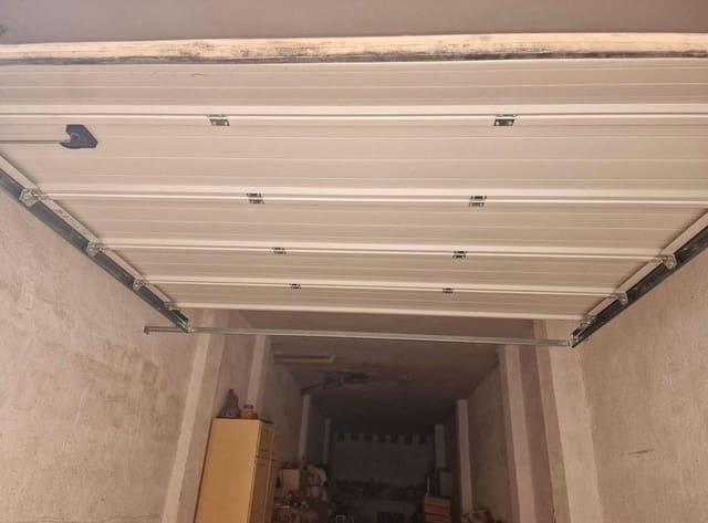 Garage for sale in Aguilas - € 59,000 (Ref: 9713342)