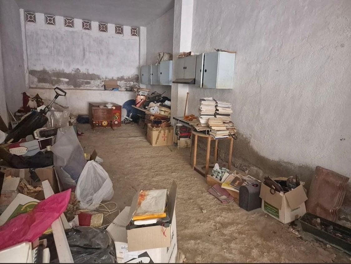 Garage for sale in Aguilas - € 59,000 (Ref: 9713342)