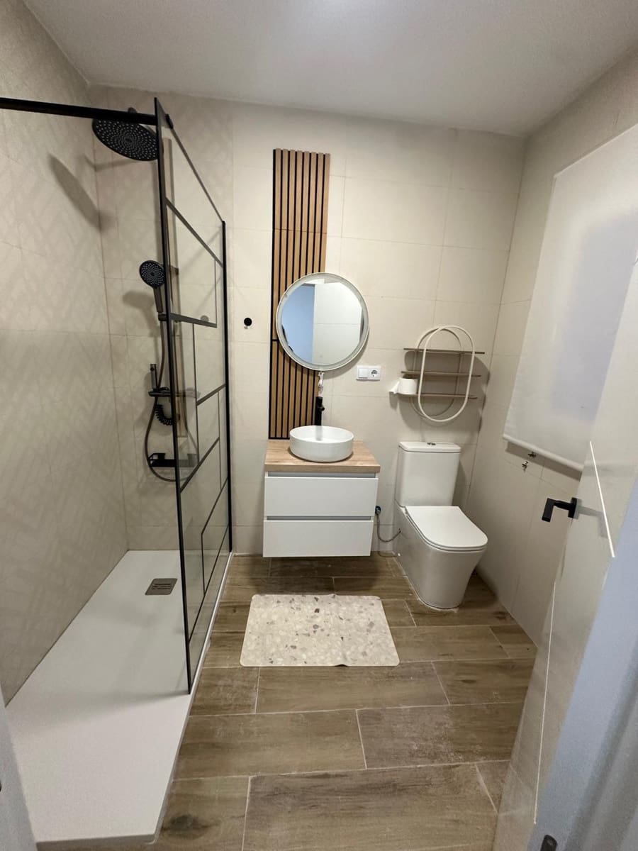 3 bedroom Flat for rent in Aguilas - € 800 (Ref: 9713343)