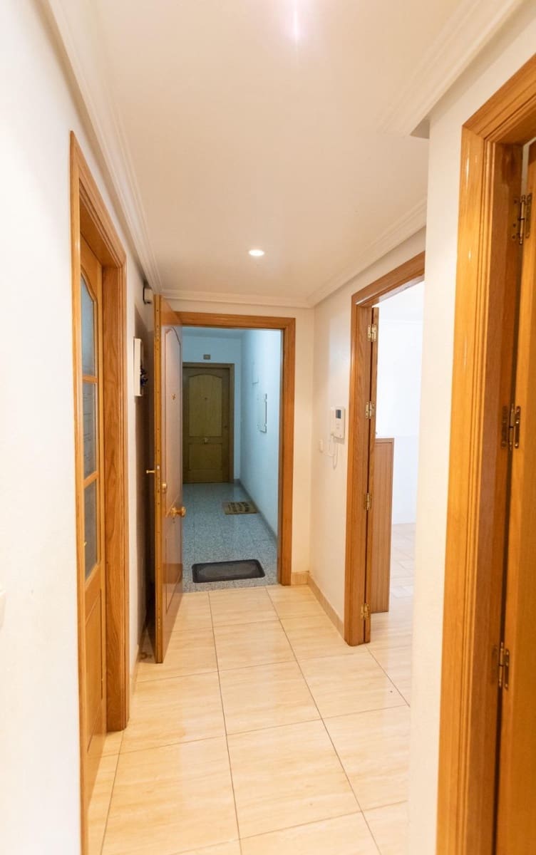 3 bedroom Flat for sale in Aguilas with garage - € 259,000 (Ref: 9713345)