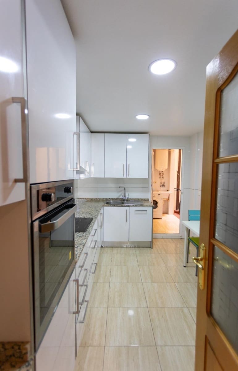 3 bedroom Flat for sale in Aguilas with garage - € 259,000 (Ref: 9713345)