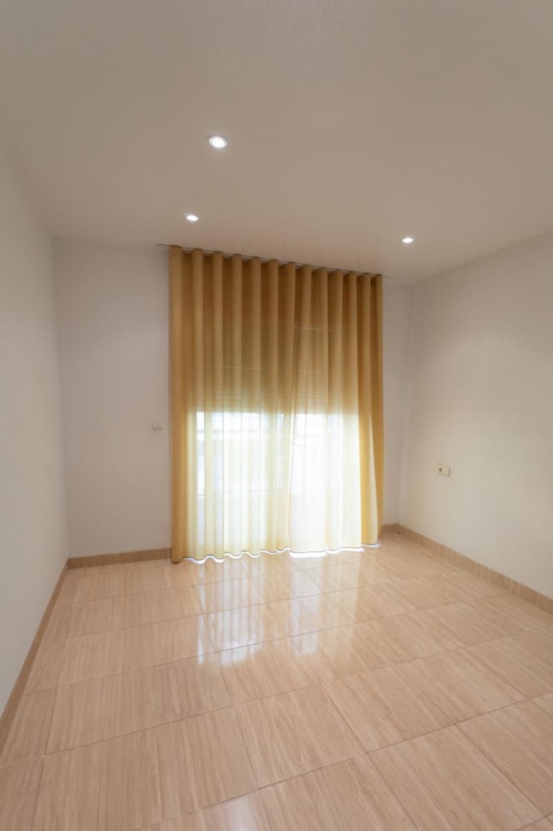 3 bedroom Flat for sale in Aguilas with garage - € 259,000 (Ref: 9713345)