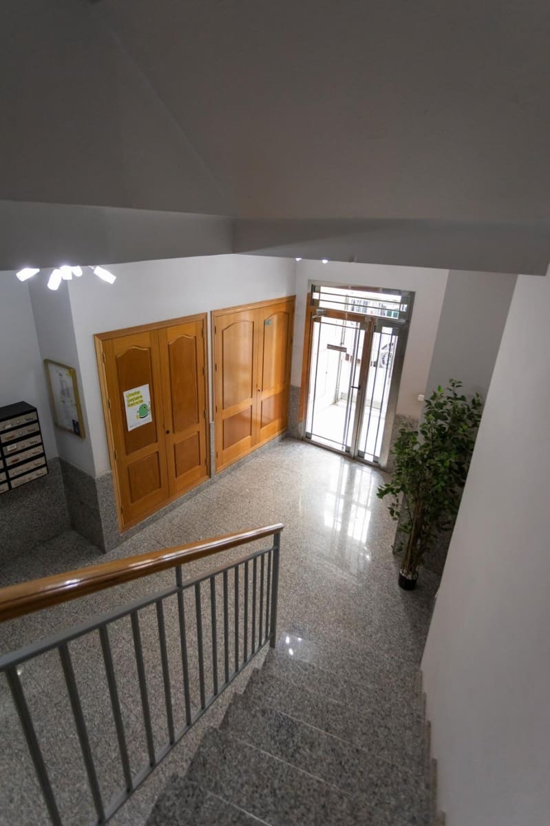 3 bedroom Flat for sale in Aguilas with garage - € 259,000 (Ref: 9713345)