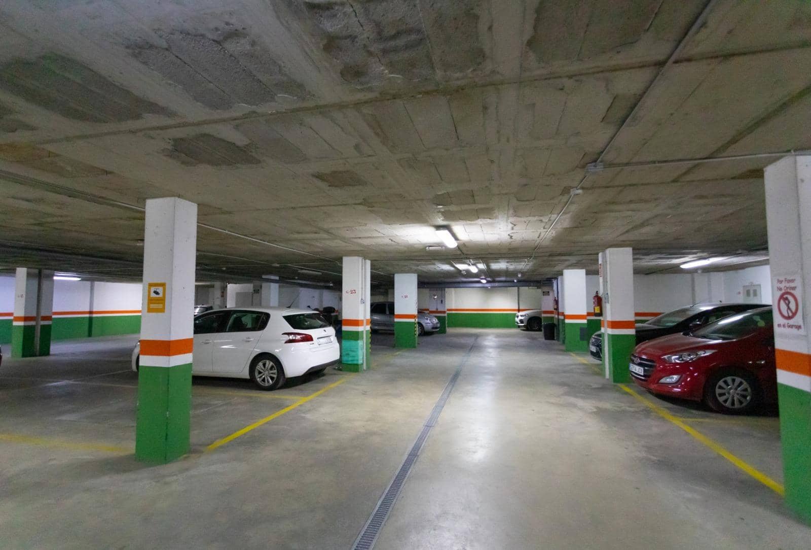 3 bedroom Flat for sale in Aguilas with garage - € 259,000 (Ref: 9713345)