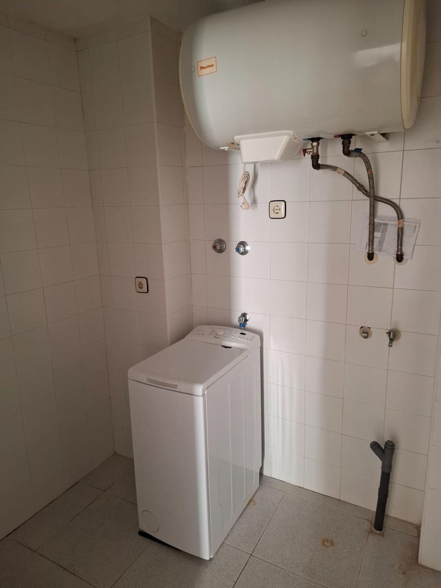 5 bedroom Terraced Villa for sale in Aguilas with garage - € 185,000 (Ref: 9713346)