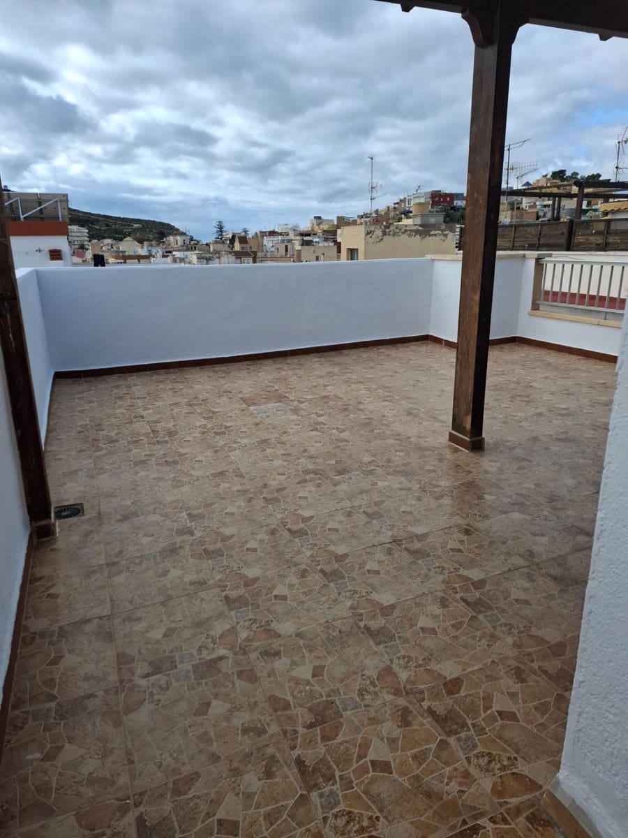 5 bedroom Terraced Villa for sale in Aguilas with garage - € 185,000 (Ref: 9713346)