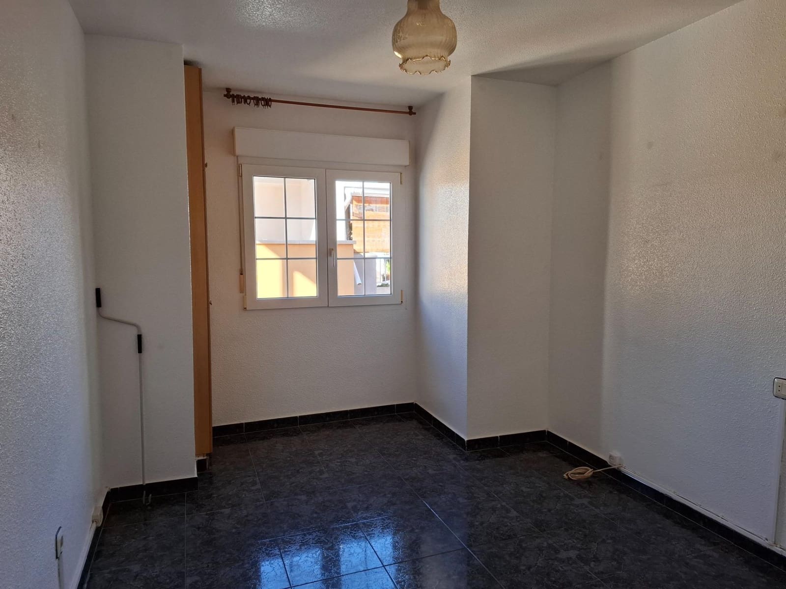 5 bedroom Terraced Villa for sale in Aguilas with garage - € 185,000 (Ref: 9713346)