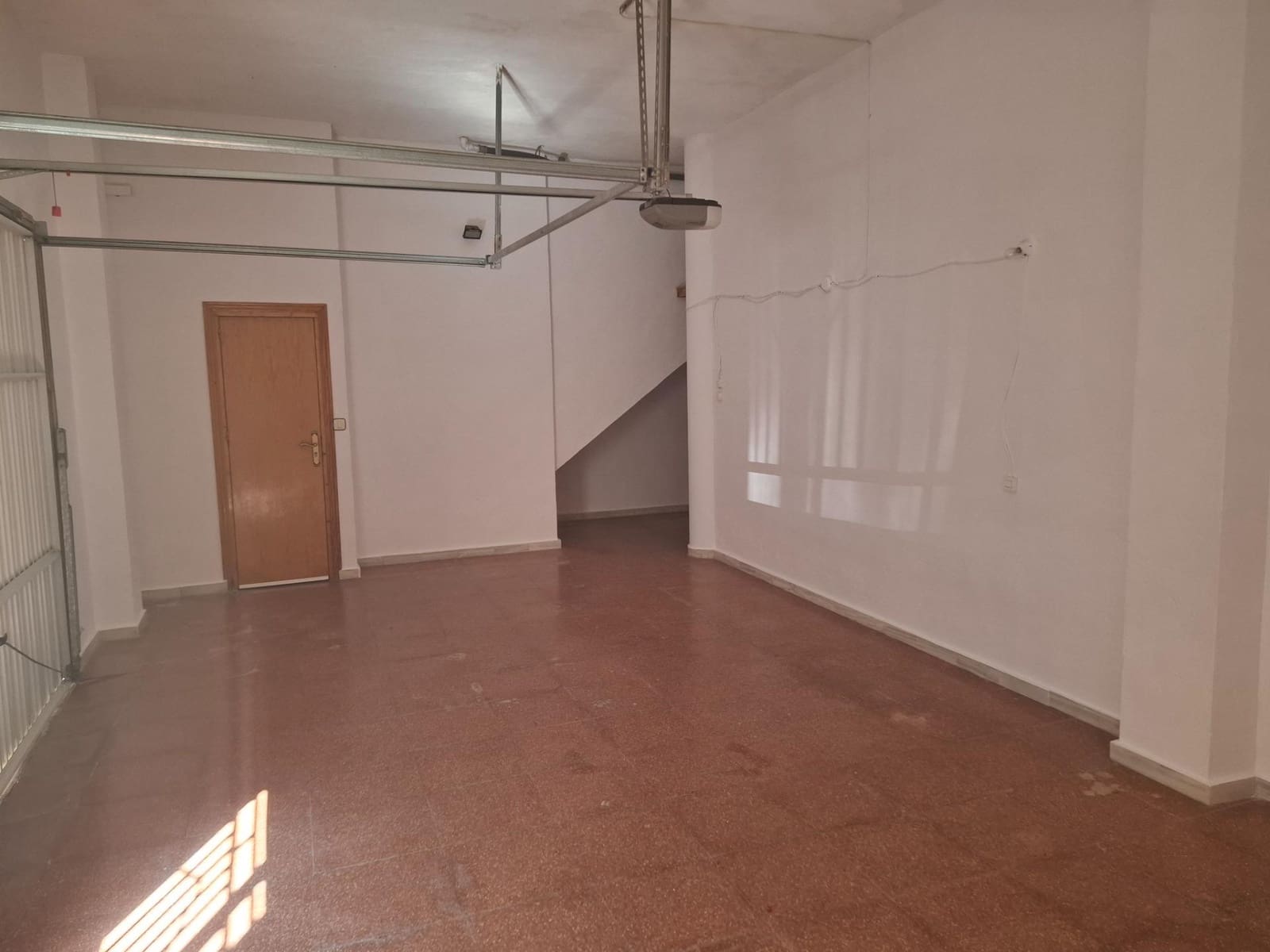 5 bedroom Terraced Villa for sale in Aguilas with garage - € 185,000 (Ref: 9713346)