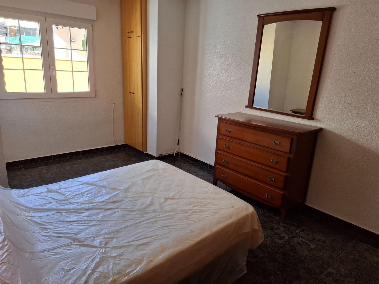 5 bedroom Terraced Villa for sale in Aguilas with garage - € 185,000 (Ref: 9713346)