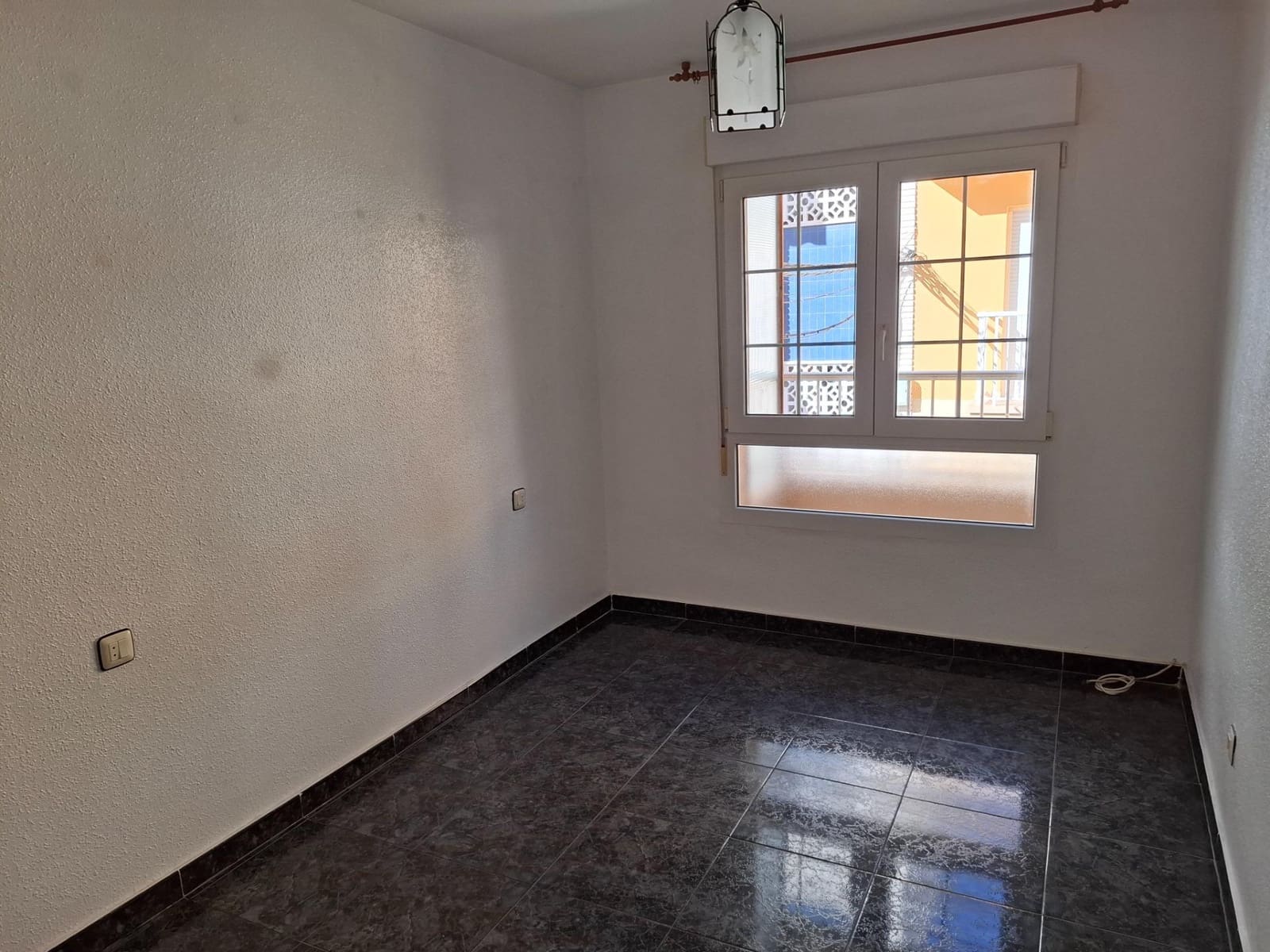 5 bedroom Terraced Villa for sale in Aguilas with garage - € 185,000 (Ref: 9713346)