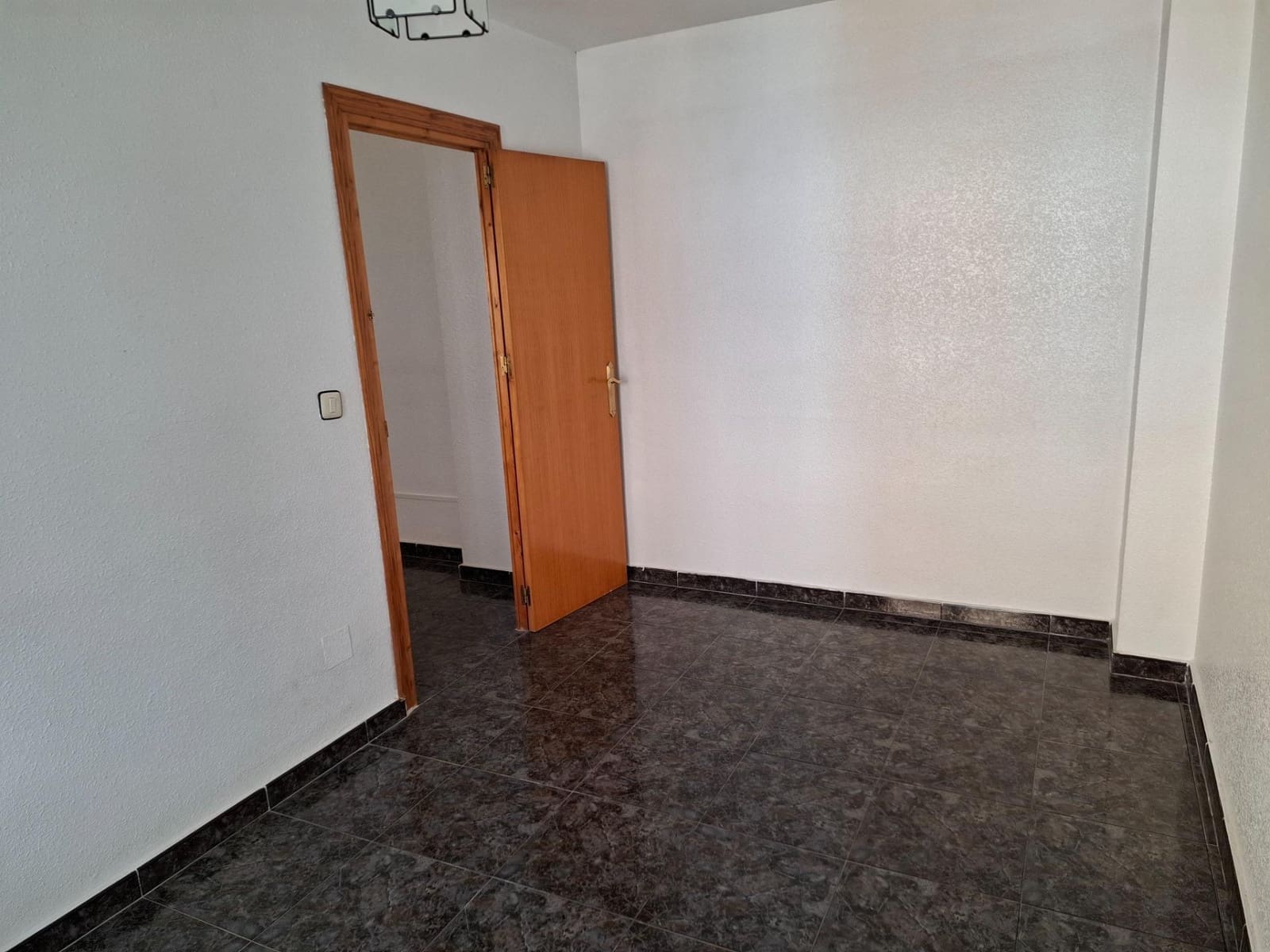 5 bedroom Terraced Villa for sale in Aguilas with garage - € 185,000 (Ref: 9713346)