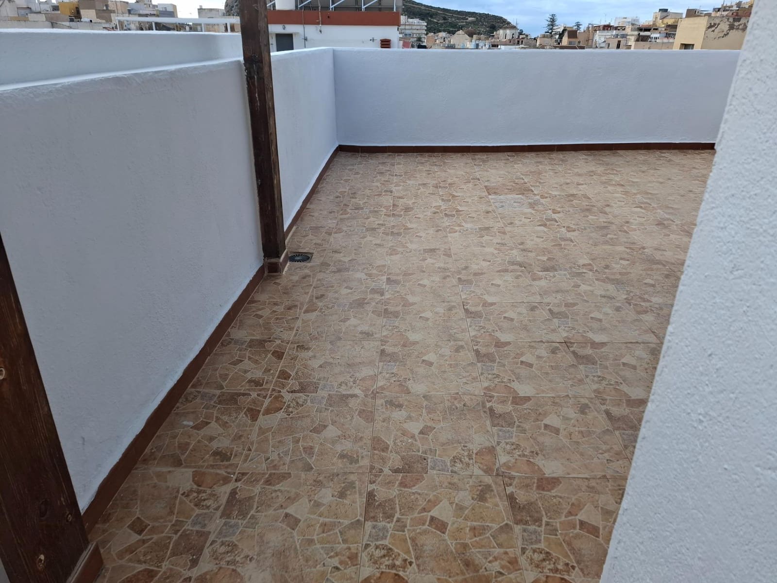 5 bedroom Terraced Villa for sale in Aguilas with garage - € 185,000 (Ref: 9713346)