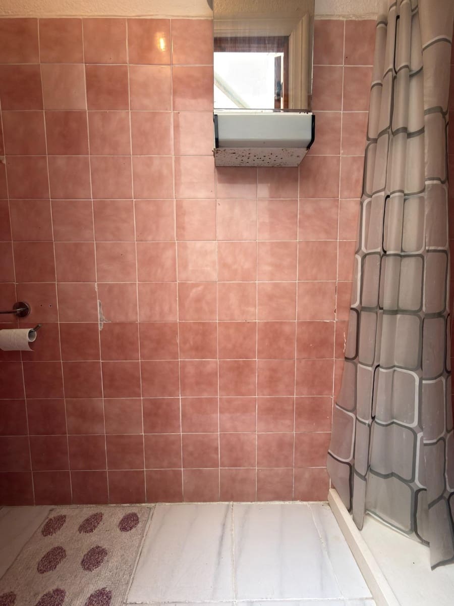 Piso de 4 habitaciones en Aguilas en venta - 142.000 € (Ref: 9713350)