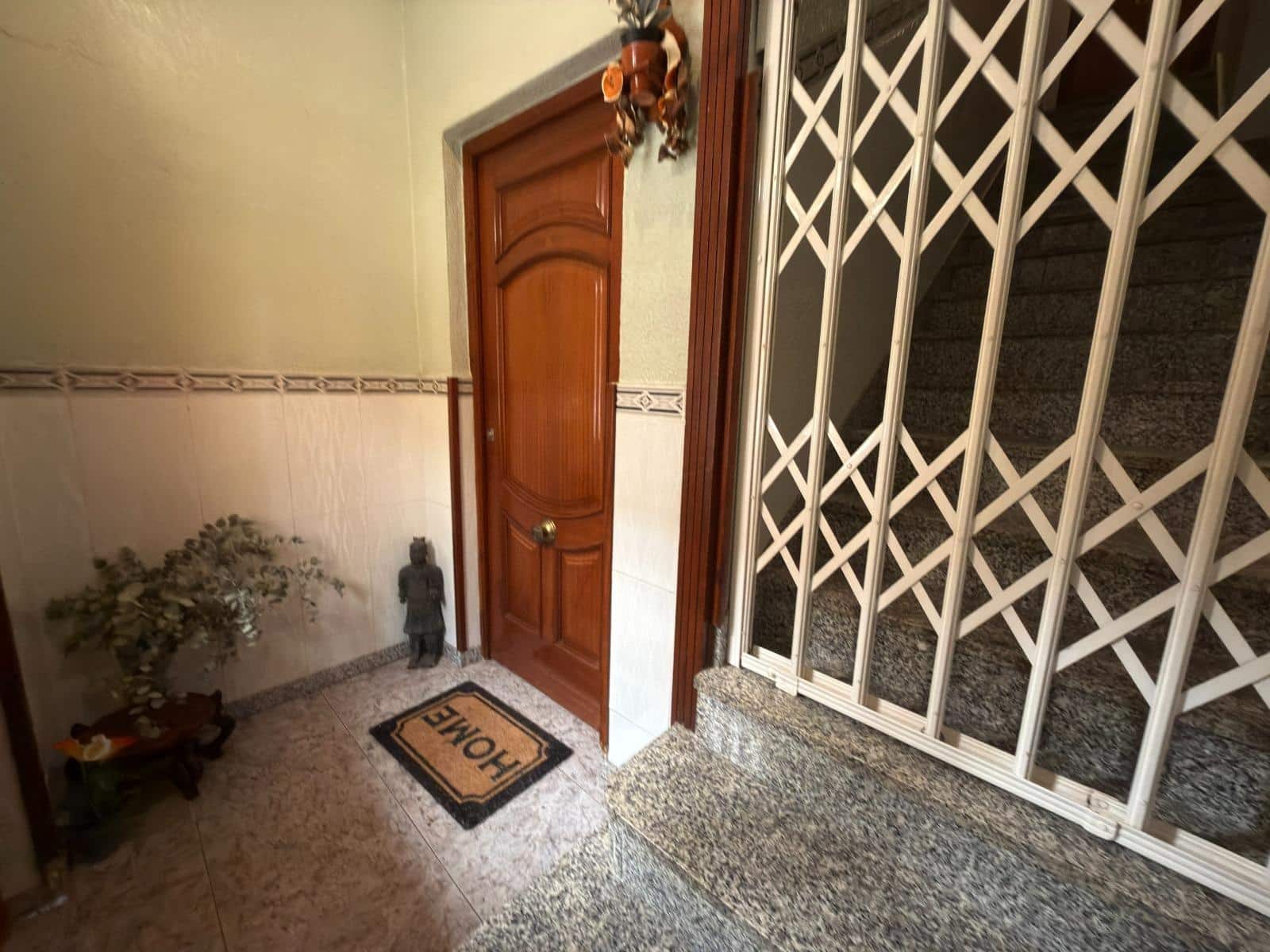 Piso de 4 habitaciones en Aguilas en venta - 142.000 € (Ref: 9713350)