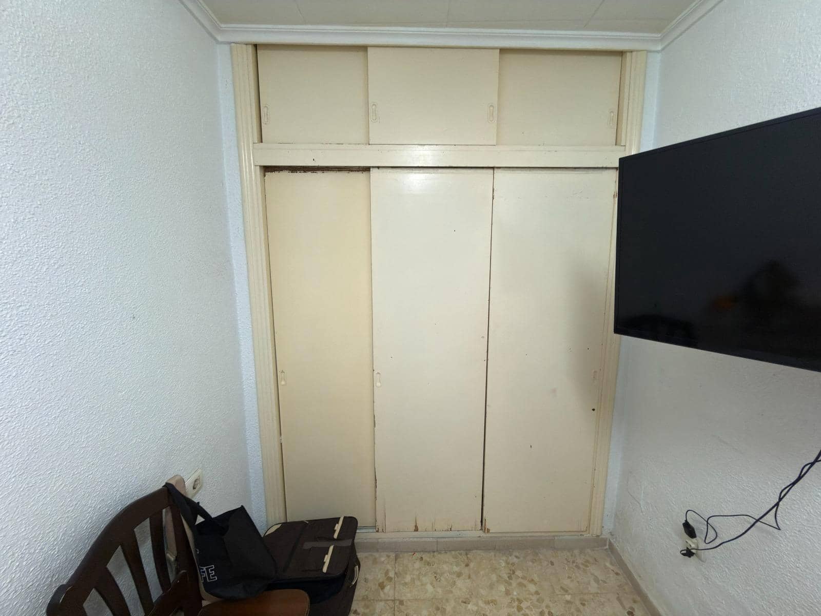 Piso de 4 habitaciones en Aguilas en venta - 142.000 € (Ref: 9713350)