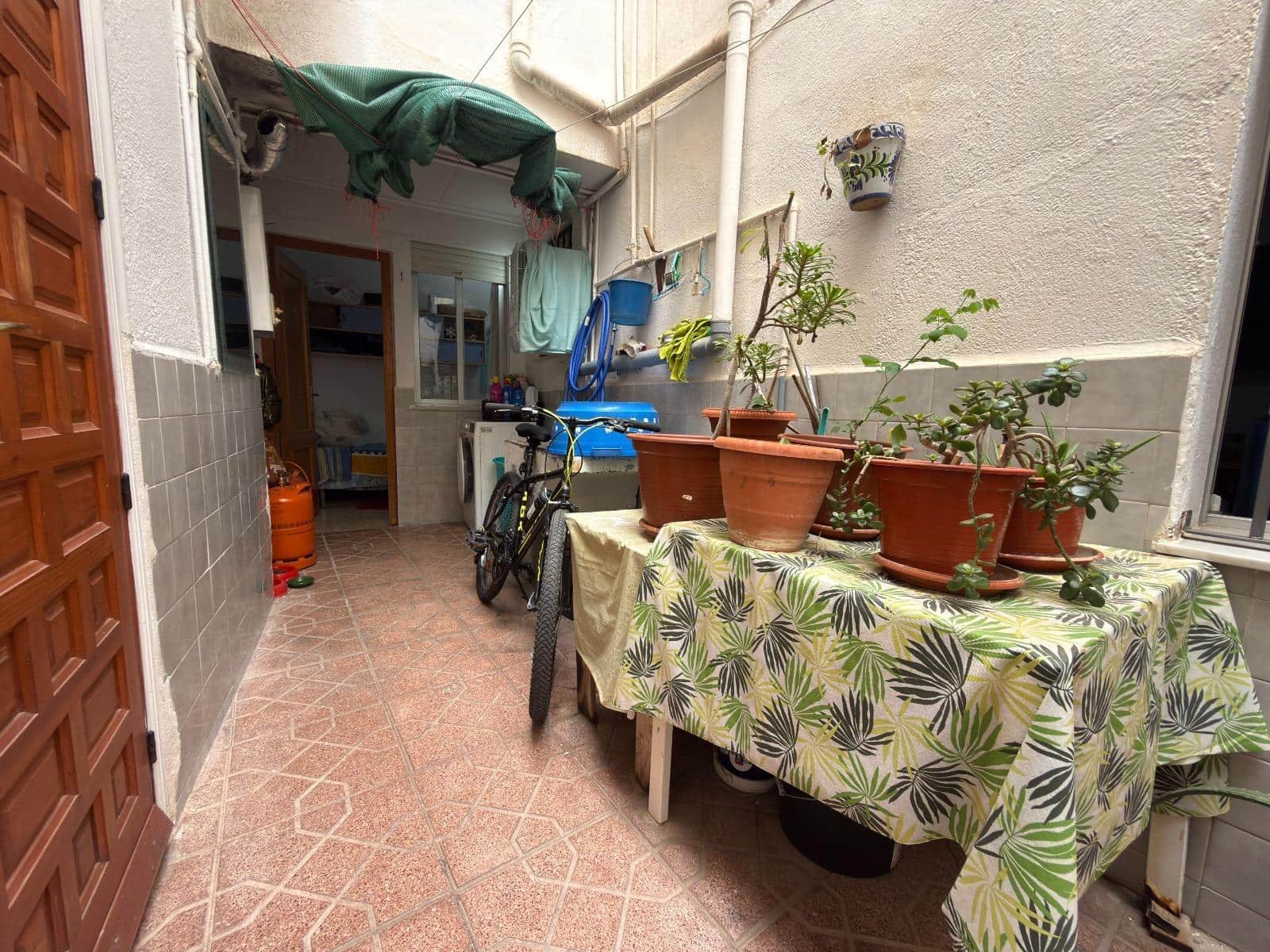 Piso de 4 habitaciones en Aguilas en venta - 142.000 € (Ref: 9713350)