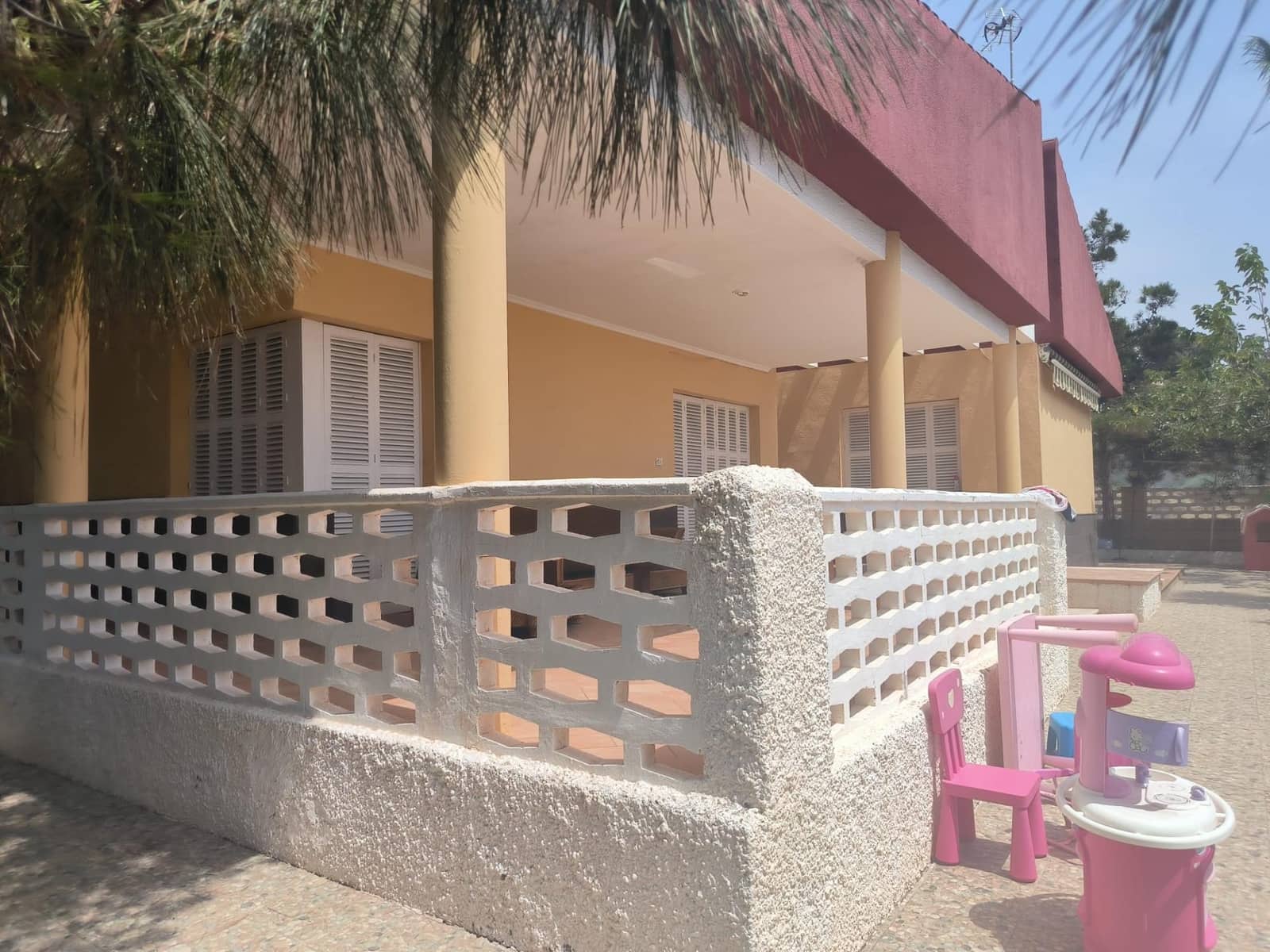 4 bedroom Villa for sale in Calarreona - € 290,000 (Ref: 9713352)