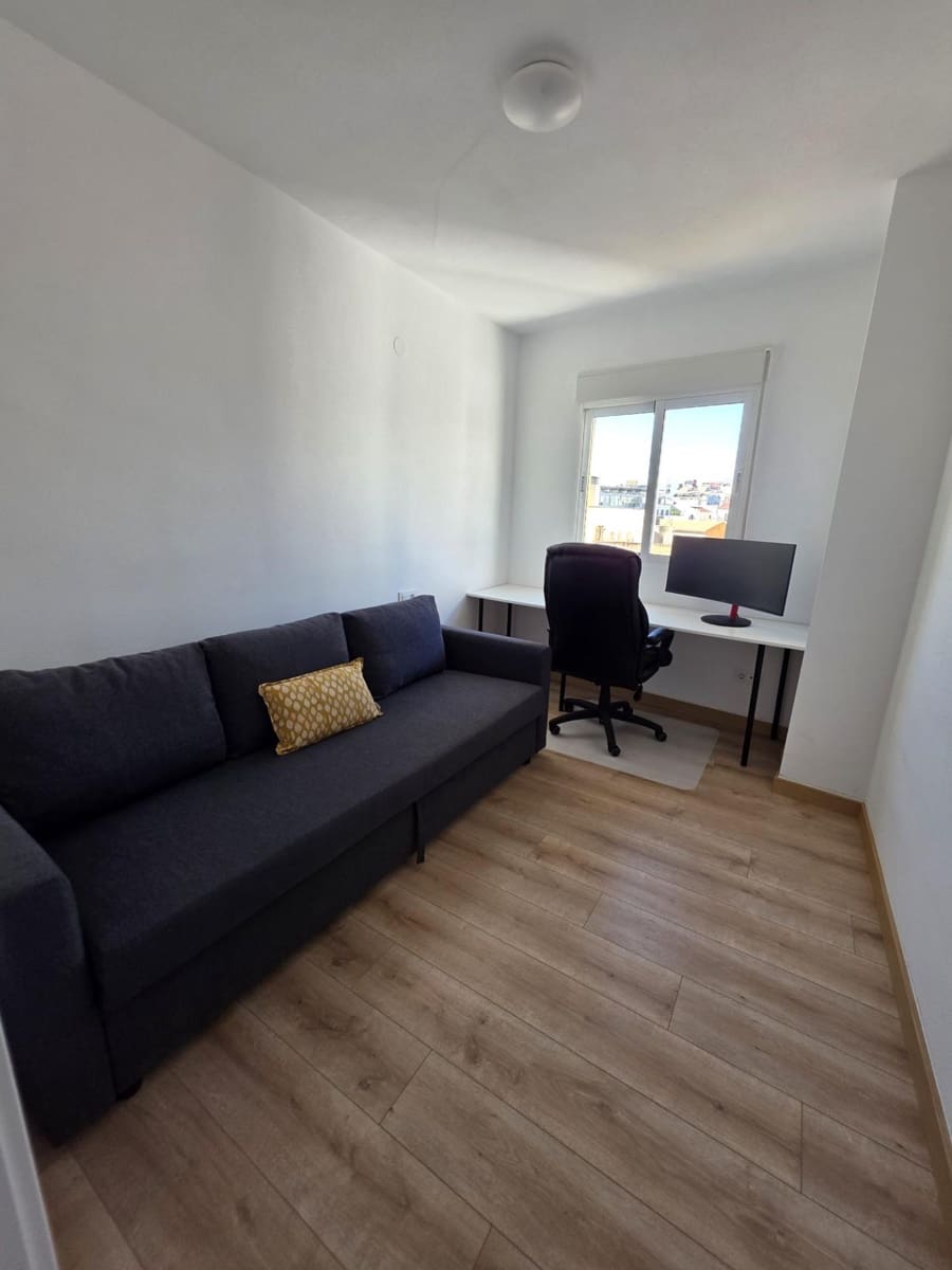 3 makuuhuone Huoneisto vuokrattavana paikassa Aguilas - 1 000 € (Ref: 9759163)