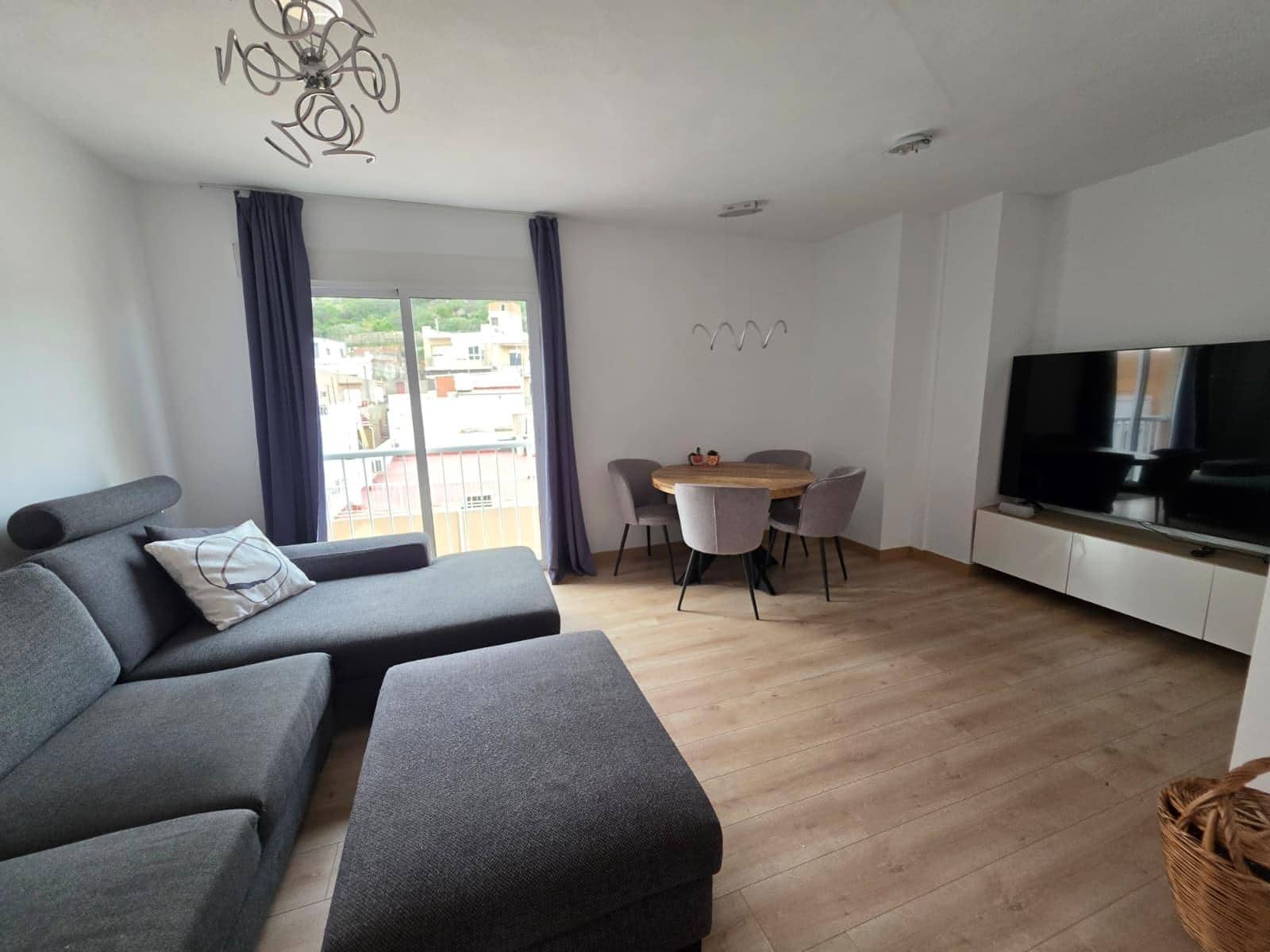 3 makuuhuone Huoneisto vuokrattavana paikassa Aguilas - 1 000 € (Ref: 9759163)