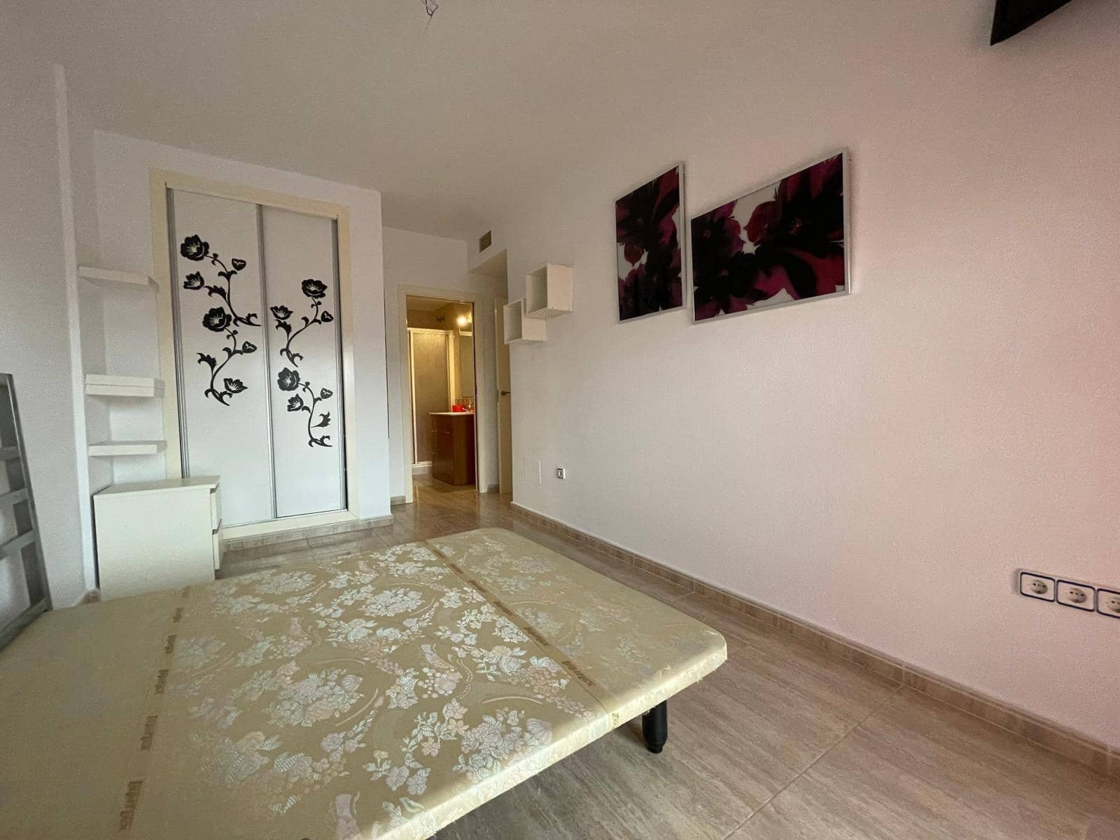 2 bedroom Apartment for sale in Aguilas with pool - € 260,000 (Ref: 9780760)