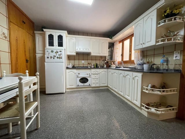 Piso de 3 habitaciones en Aguilas en venta - 279.000 € (Ref: 9808179)