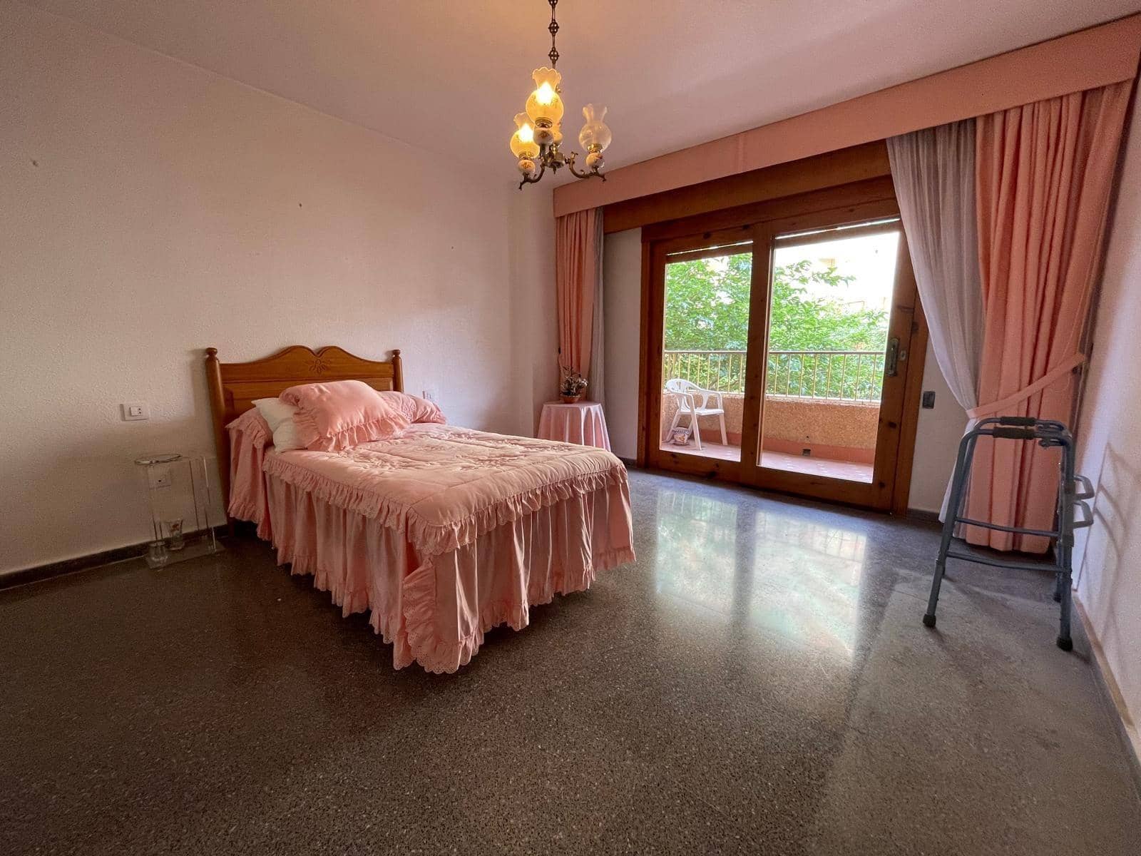 Piso de 3 habitaciones en Aguilas en venta - 279.000 € (Ref: 9808179)