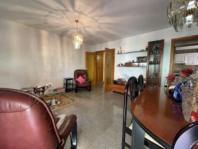 Piso de 3 habitaciones en Aguilas en venta - 279.000 € (Ref: 9808179)