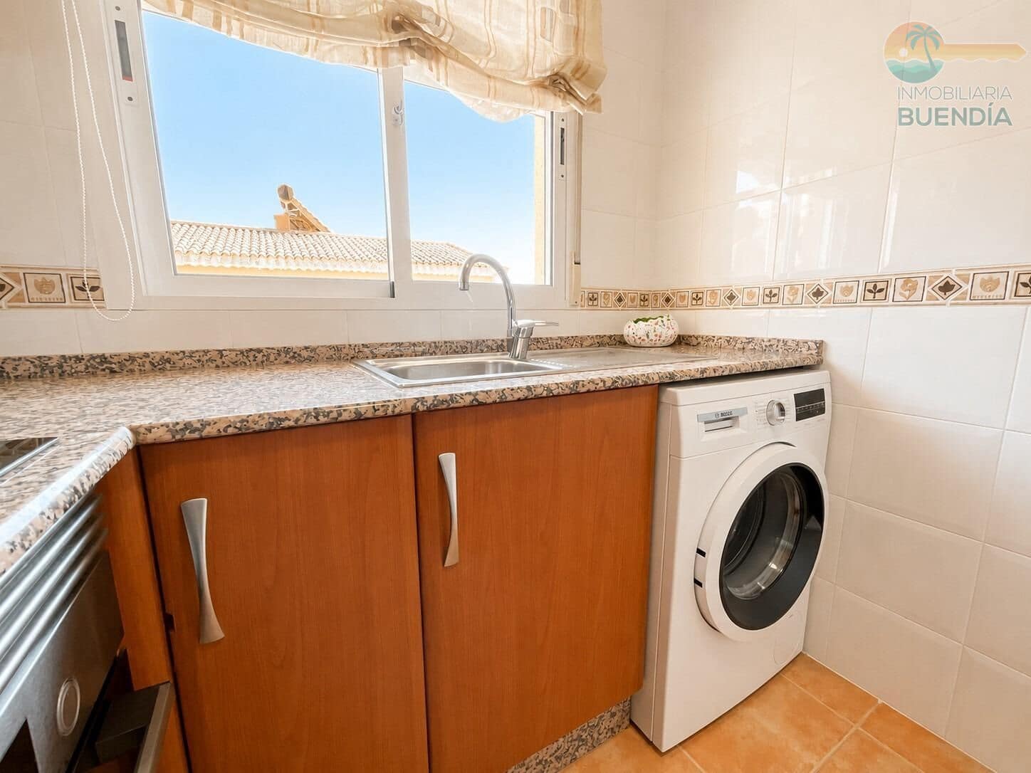 Apartamento de 2 habitaciones en Puerto de Mazarron en venta con piscina garaje - 159.000 € (Ref: 10015674)