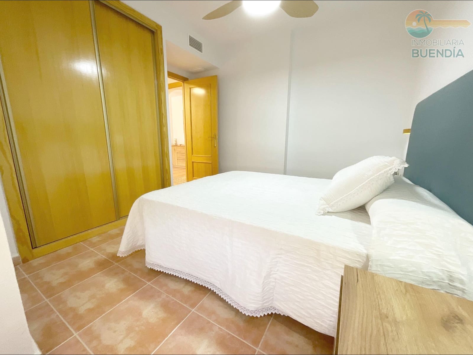 Apartamento de 2 habitaciones en Puerto de Mazarron en venta con piscina garaje - 159.000 € (Ref: 10015674)
