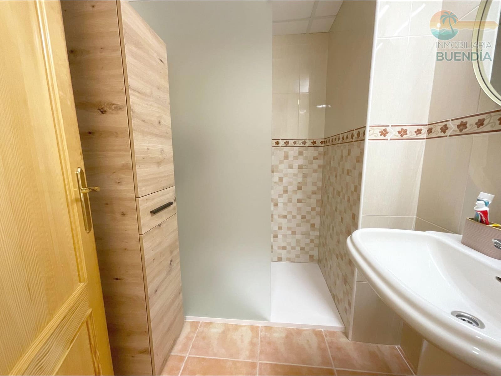 Apartamento de 2 habitaciones en Puerto de Mazarron en venta con piscina garaje - 159.000 € (Ref: 10015674)