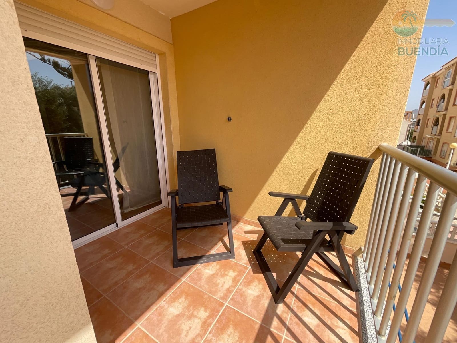 Apartamento de 2 habitaciones en Puerto de Mazarron en venta con piscina garaje - 159.000 € (Ref: 10015674)